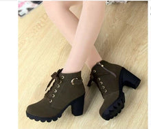 Load image into Gallery viewer, Woman Boots Women Shoes Ladies Thick Fur Ankle Boots Women High Heel Platform Rubber Shoes Snow Boots jmi8